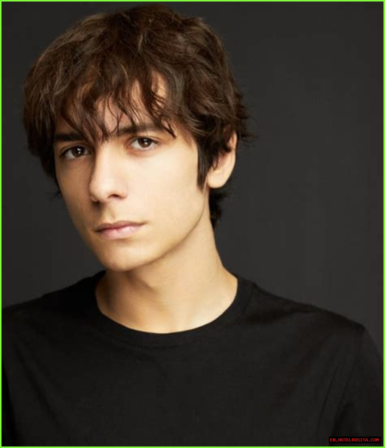 Emir Berke Zincidi: The Rising Star Of Turkish Entertainment